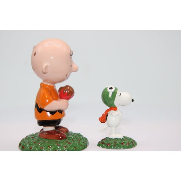 Dept 56 Peanuts - Best Pals - Picture 5 of 6